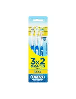 Oral B Cepillo Dental Antibacterial Suave