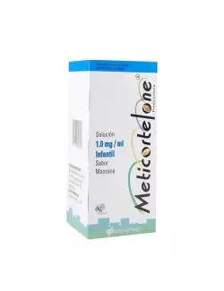 Meticortelone 1 mg / mL Caja Con Frasco Con 120 mL Sabor Manzana