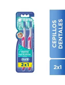 Oral B Cepillo Dental 3D White Advantage 40, Mediano (2 piezas)