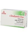 Clindamicina Solución Inyectable 600 Mg  4Ml Caja Con 1 Ampolleta - Rx2